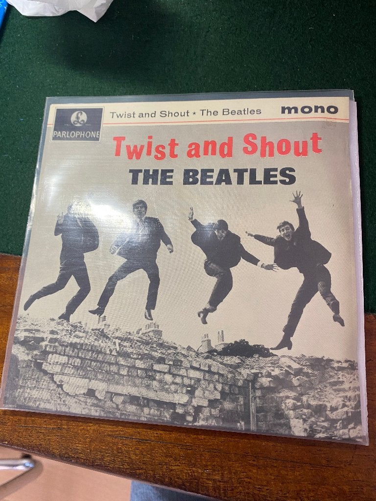 The Beatles EP Twist and shout, Cd's en Dvd's, Vinyl | Pop, Pop, Ophalen of Verzenden, Zo goed als nieuw, EP