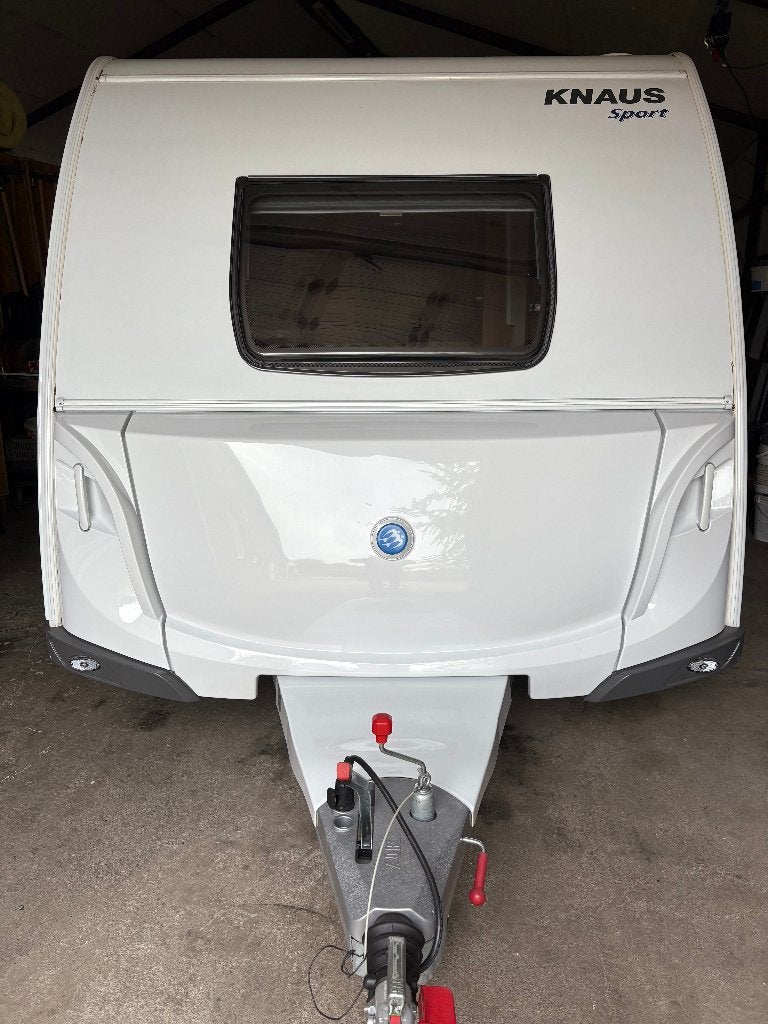 Knaus 400QD met extra grote voortent, 750 - 1000 kg, Particulier, Dwarsbed, Knaus