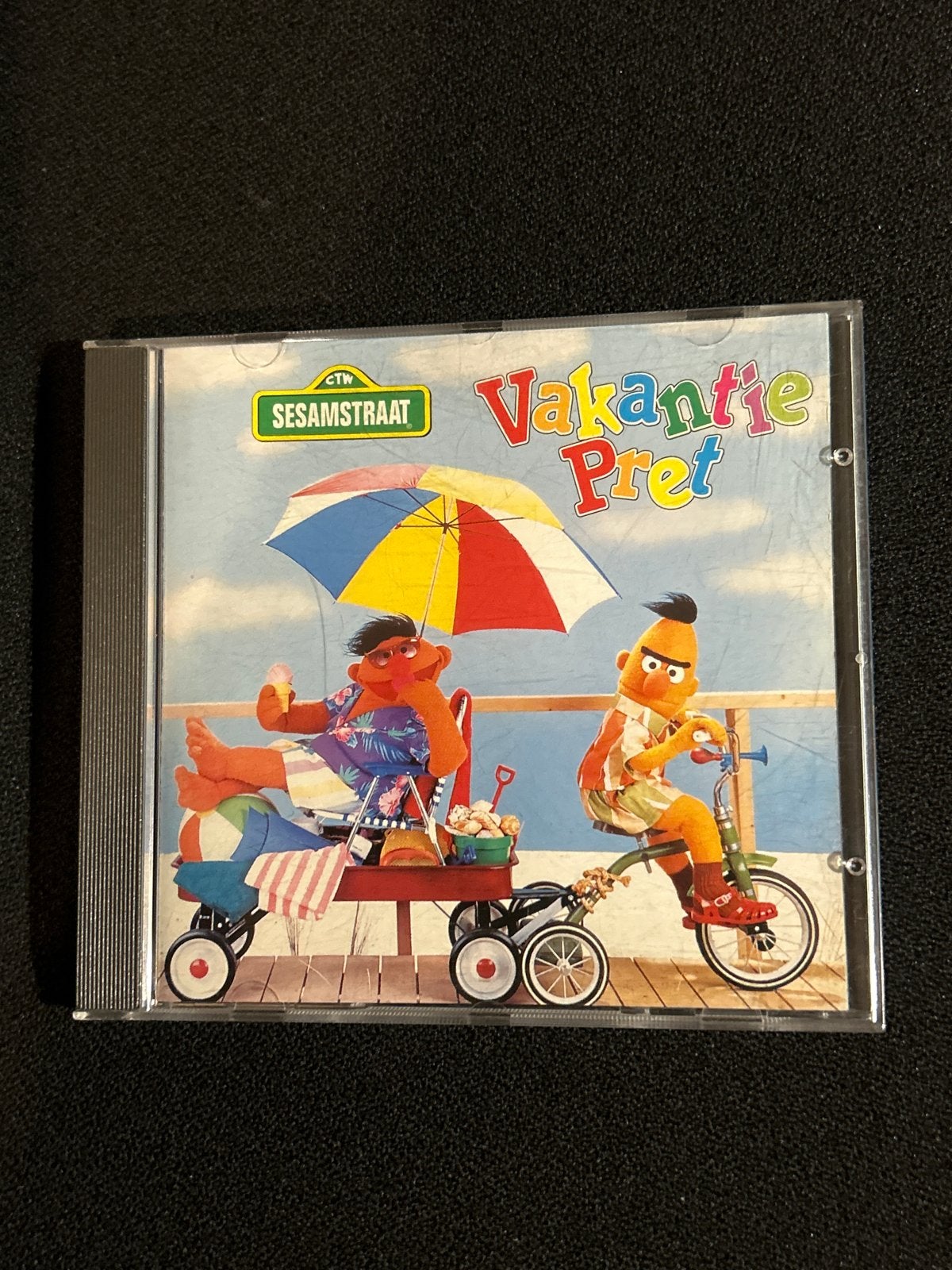Sesamstraat Vakantie Pret CD - Bert & Ernie, Cd's en Dvd's, Tot 2 jaar, Ophalen of Verzenden, Zo goed als nieuw, Muziek