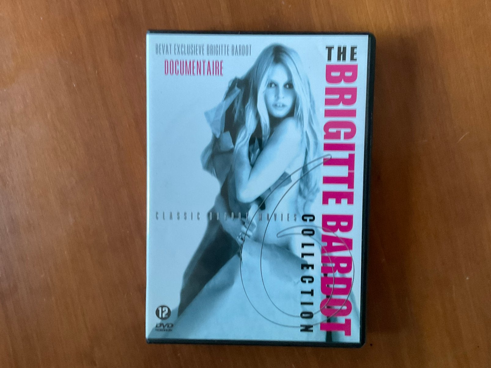 DVD box, 6 films Brigitte Bardot + documentaire, Alle leeftijden, Ophalen of Verzenden, Zo goed als nieuw