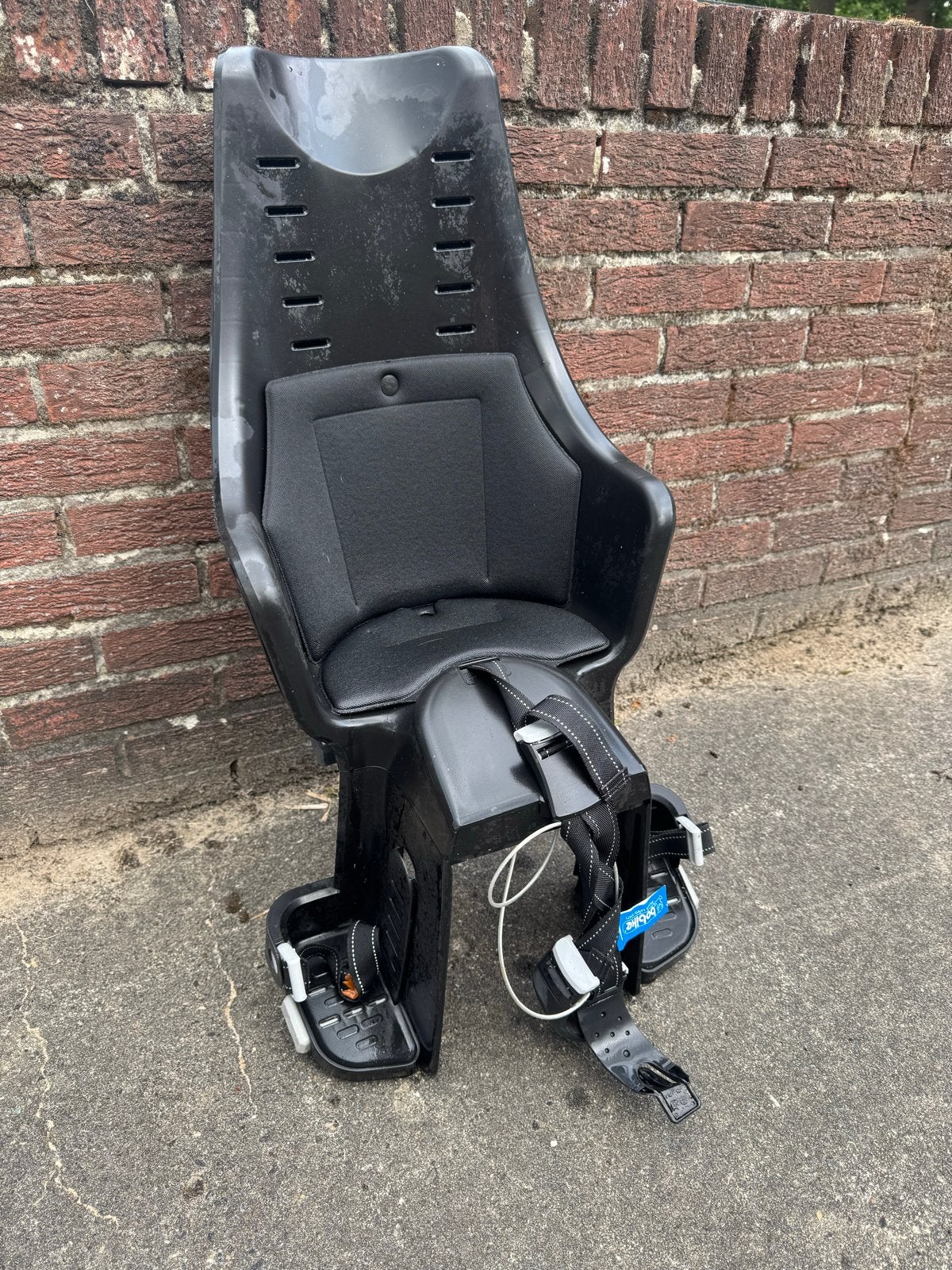 Gebruikt Achterzitje voor Fiets - Zwart, Fietsen en Brommers, Achterzitje, 9 t/m 18 kg, Ophalen of Verzenden, Gebruikt