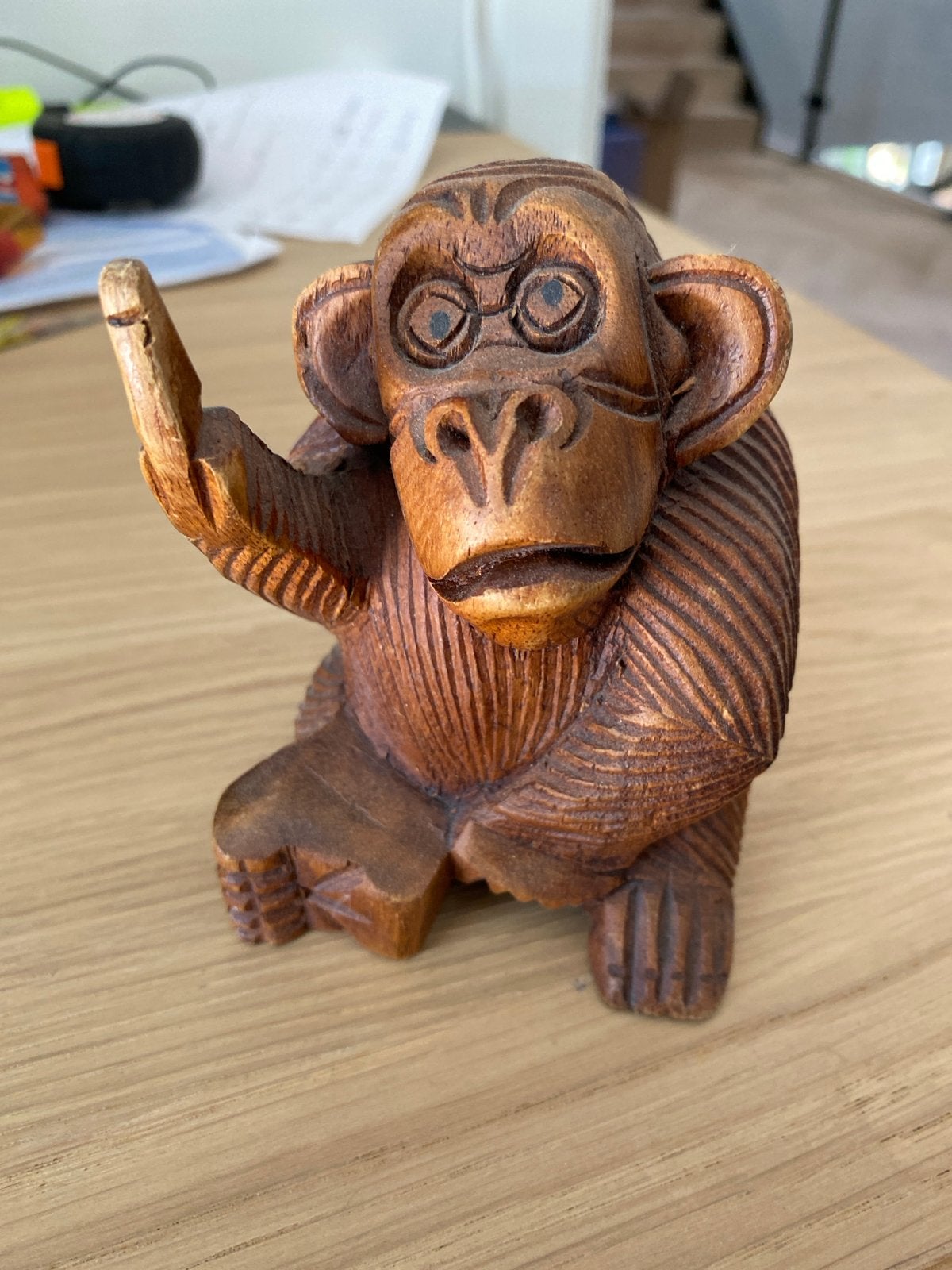 Hilarisch houten aapje uit Bali, Verzamelen, Ophalen, Gebruikt, Dier