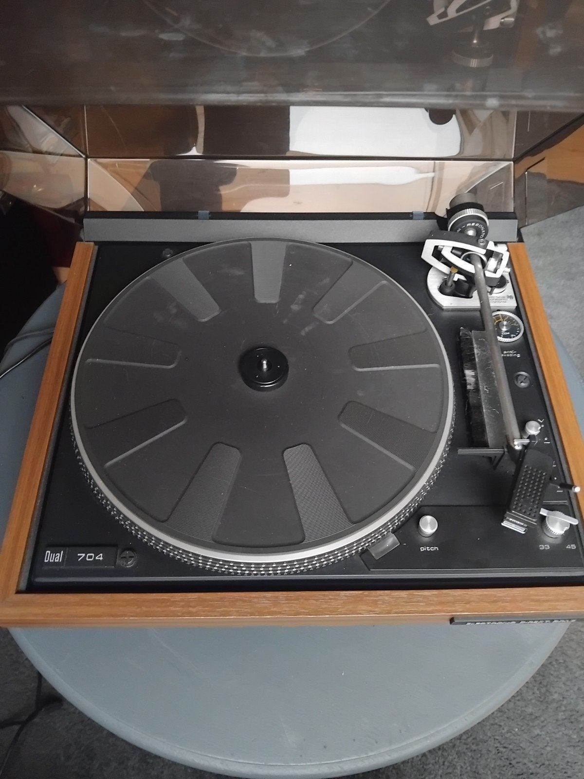 Dual 704 Direct Drive Platenspeler met Shure V-15 Type III, Gebruikt, Automatisch, Ophalen of Verzenden, Platenspeler