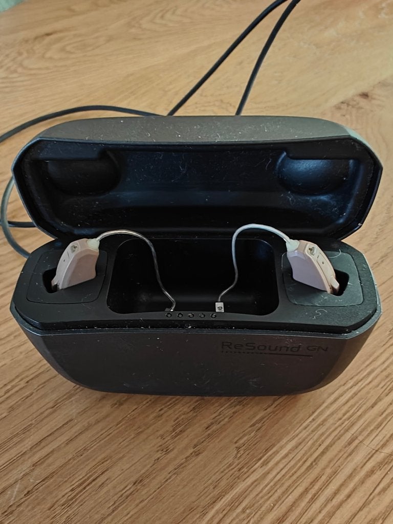 hoortoestellen ReSound, Ophalen of Verzenden, Zo goed als nieuw