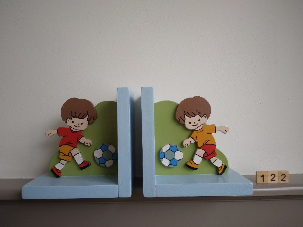 Boekensteun 122 Voetballers, Overige typen, Nieuw, Ophalen of Verzenden, Meerkleurig