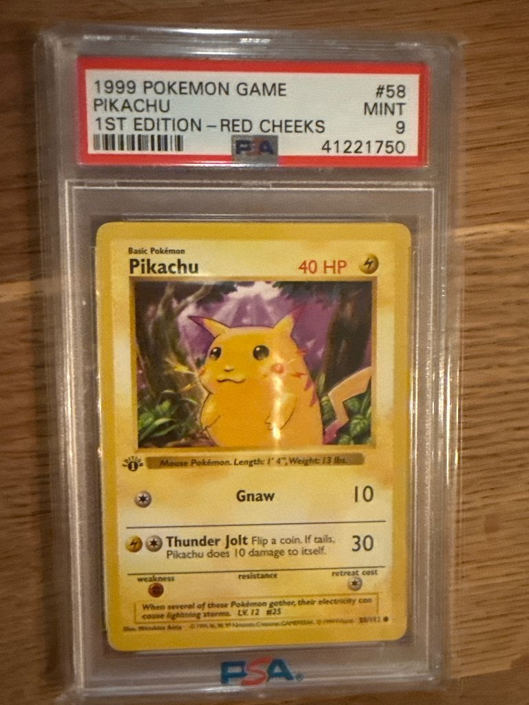 Base de first edition red cheeks pikachu pas 9, Ophalen of Verzenden, Zo goed als nieuw, Losse kaart