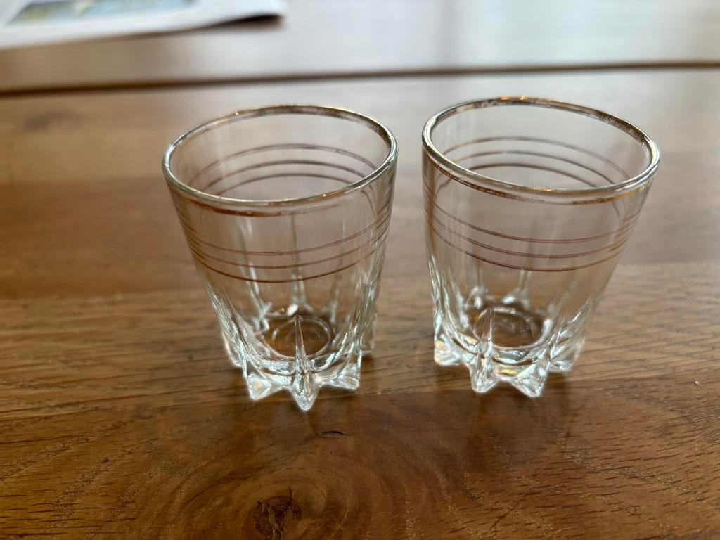 Set van 2 vintage borrelglaasjes met gouden rand, Ophalen of Verzenden