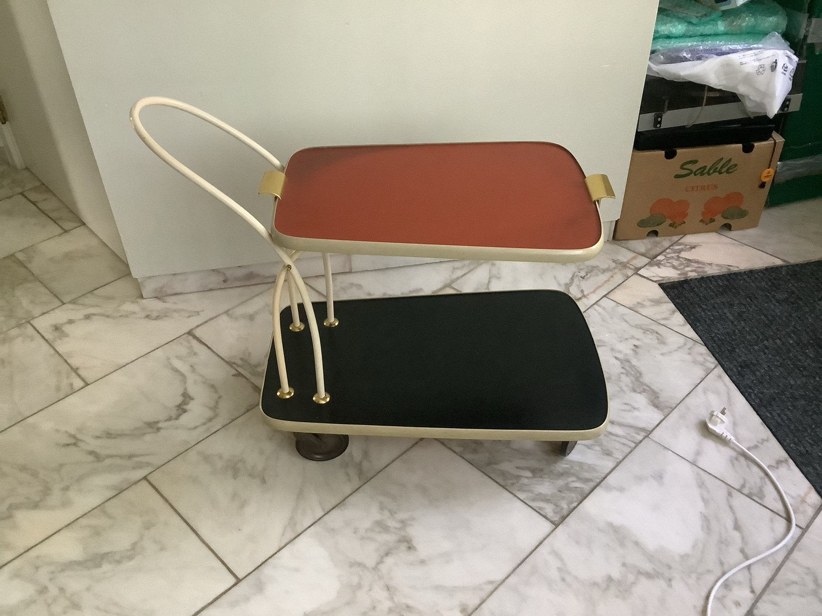 Vintage Serveerwagen Trolley met Afneembaar Dienblad, Verzamelen, Ophalen, Huis en Inrichting