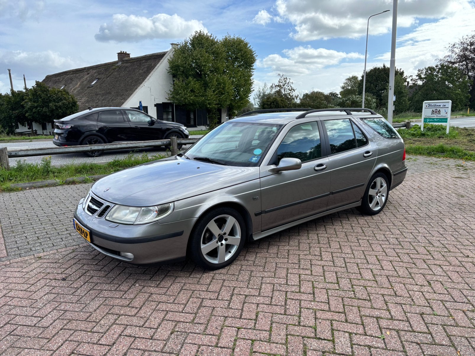 Saab 9-5 2.0 T Estate 2003 Grijs, Voorwielaandrijving, Metallic lak, 1800 kg, 4 cilinders