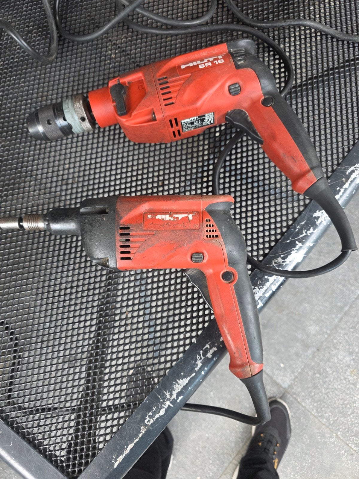 hilti boormachine en schroefmachine, Ophalen, Boormachine