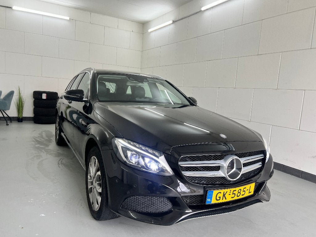 Mercedes C350e Estate | Avantgarde | Distronic+ | Leder, Automaat, Achterwielaandrijving, Zwart, Hybride Elektrisch/Benzine