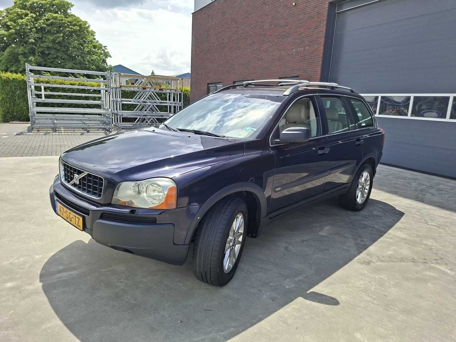 Volvo - XC90 - 2.4 D5 - Car - 2006, Auto's, Volvo, 2033 kg, Gebruikt, Overige carrosserieën, 241 €/maand