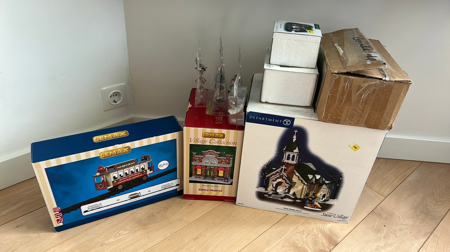 Department 56, Lemax en Luville kerstdorp artikelen, Ophalen of Verzenden, Zo goed als nieuw