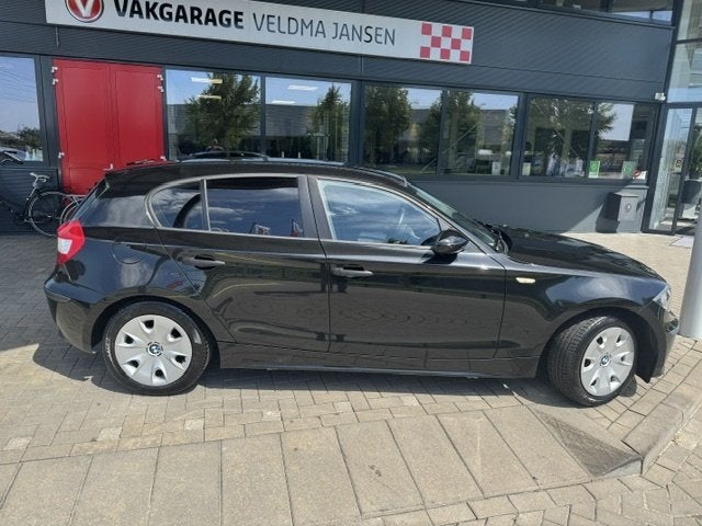 BMW 1-serie 116i 116 PK (bj 2005), Auto's, Stof, Gebruikt, Zwart, 4 cilinders