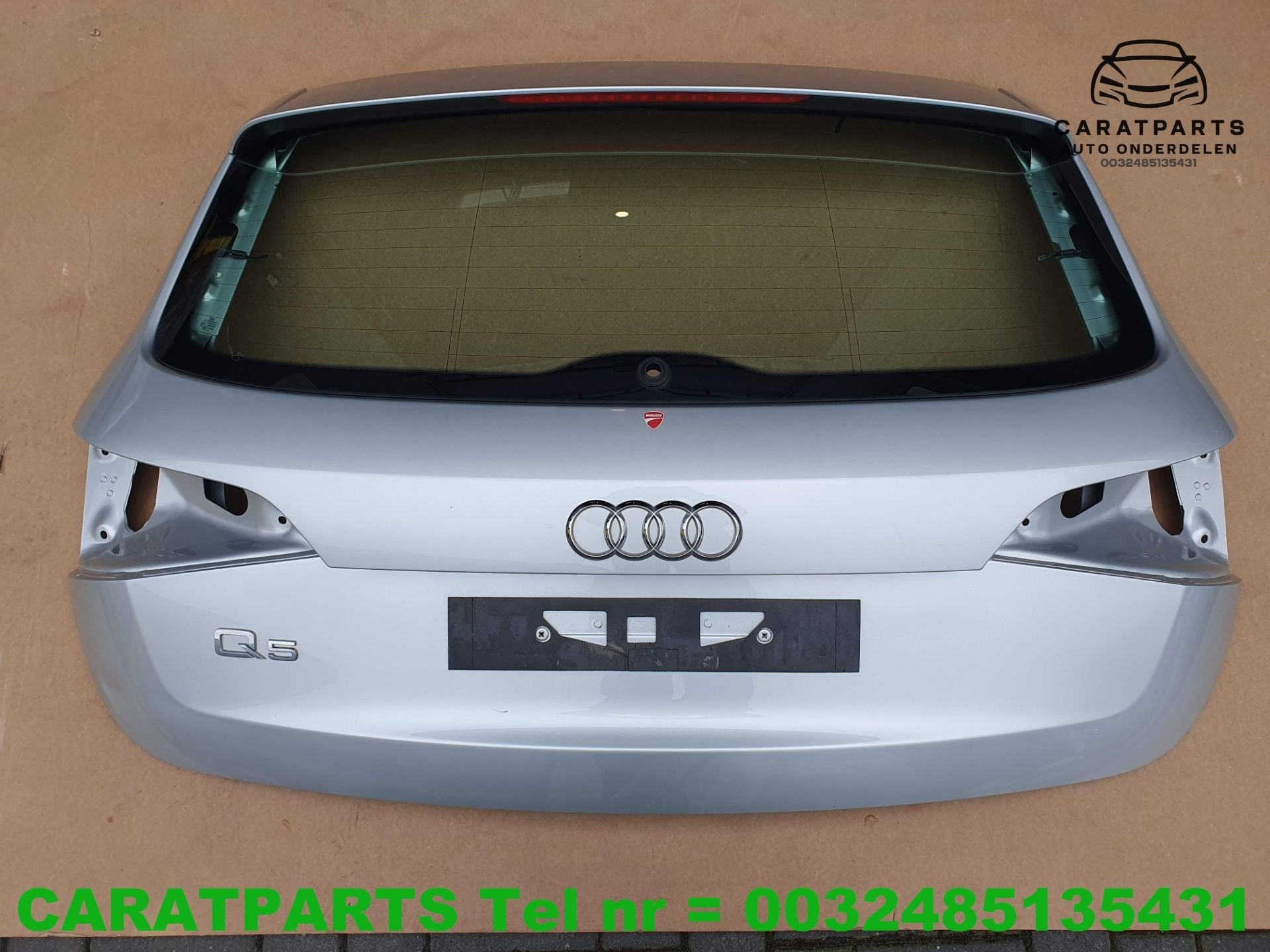 8R0827023C q5 kofferdeksel Q5 achterklep q5 = 2008-2015, Gebruikt, Deur, AUDI AG, Auto-Union-Strasse 1
85045  Ingolstadt, DE