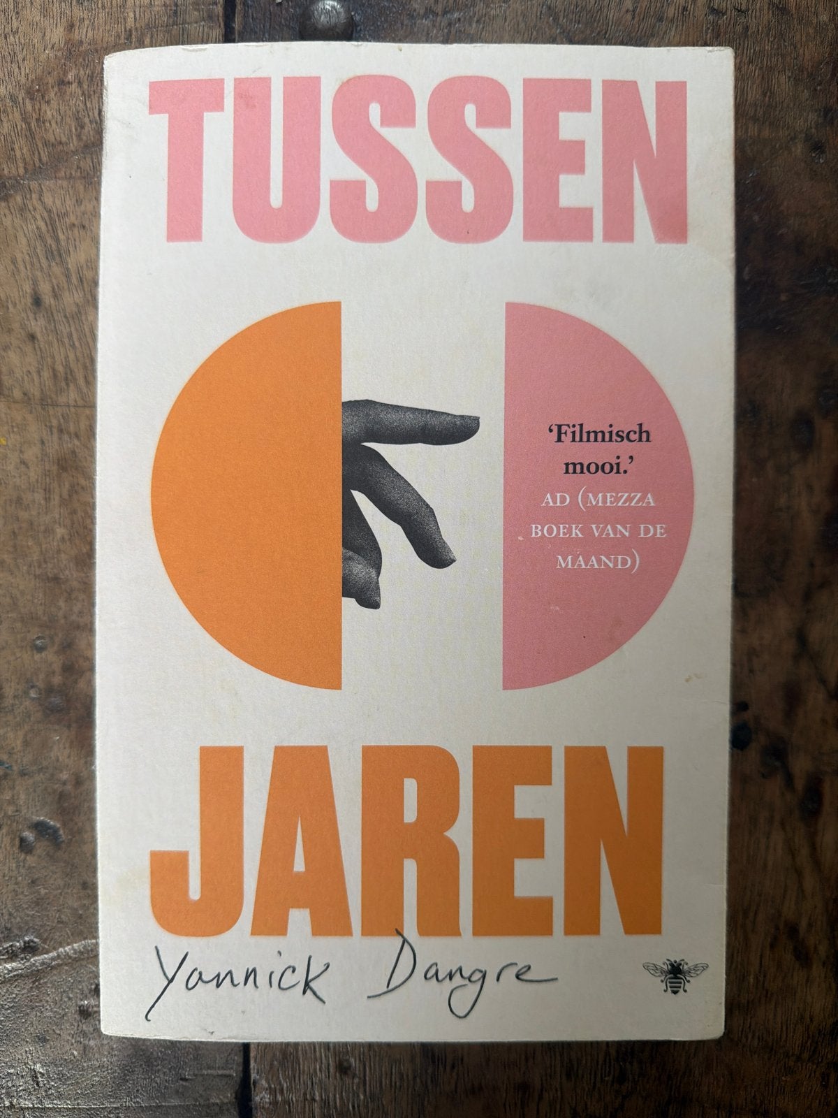 Tussen Jaren - Yannick Dangre (Boek), Ophalen of Verzenden, Gelezen, Nederland