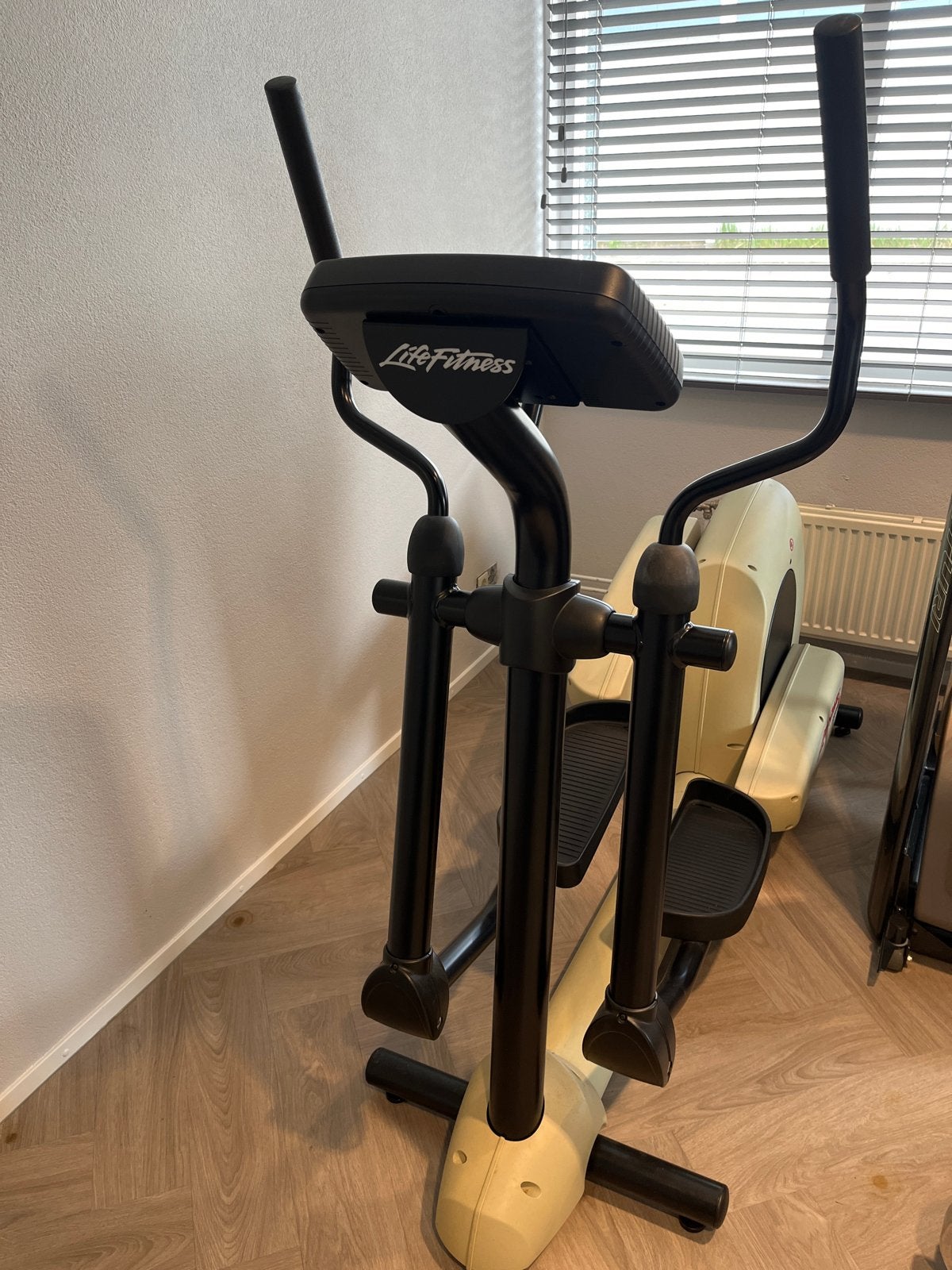 LifeFitness Crosstrainer - GRATIS, Ophalen, Armen, Zo goed als nieuw, Crosstrainer