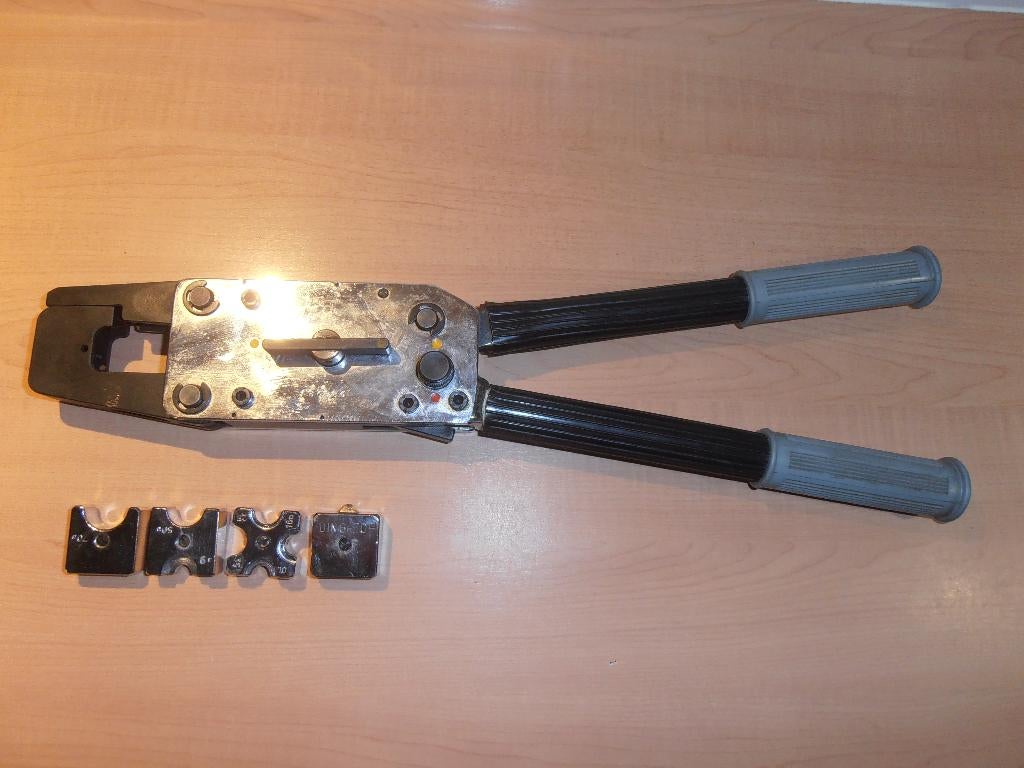 Zgan WEIDMULLER kabelschoen 6mm t/m 70mm perstang MTR 110., Ophalen of Verzenden, Zo goed als nieuw