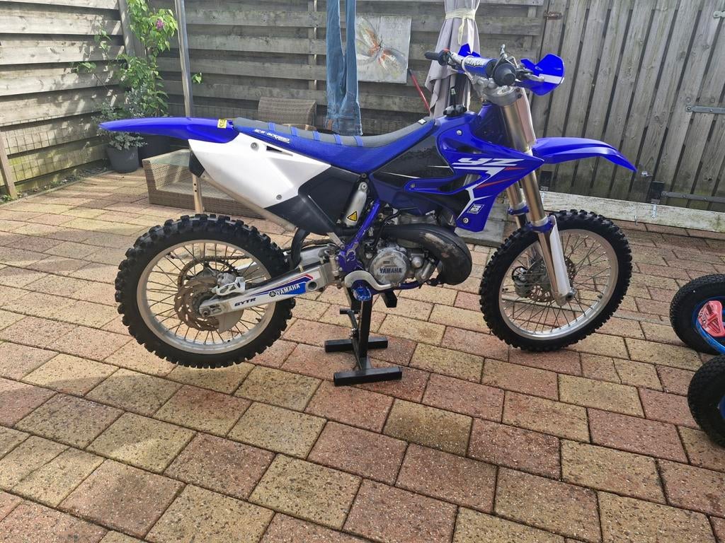 Yamaha yz 250 crossmotor, Ophalen