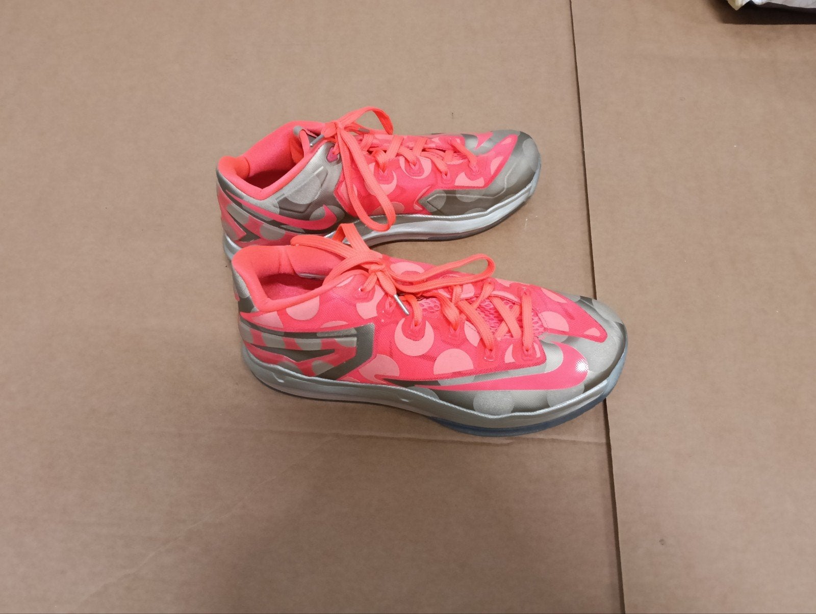 Nike LeBron 11 Low SE Multi-Color Sneakers, Nike, Oranje, Ophalen of Verzenden, Sneakers of Gympen