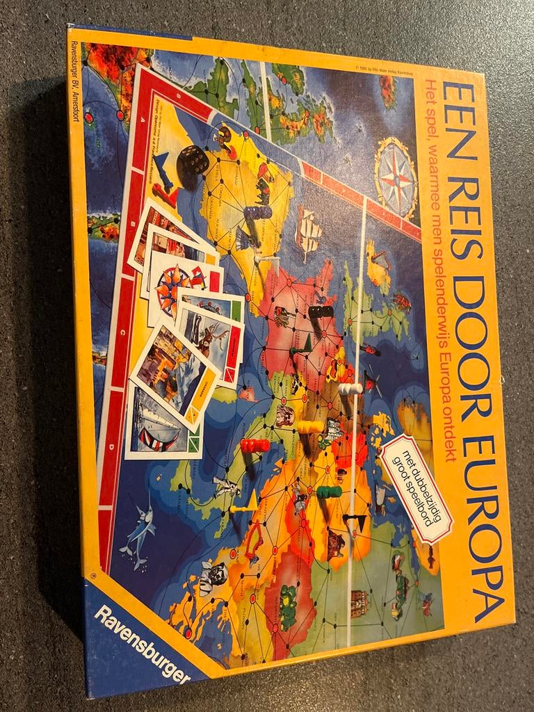 Een Reis Door Europa - Ravensburger Bordspel, Hobby en Vrije tijd, Gezelschapsspellen | Bordspellen, Drie of vier spelers, Ophalen of Verzenden