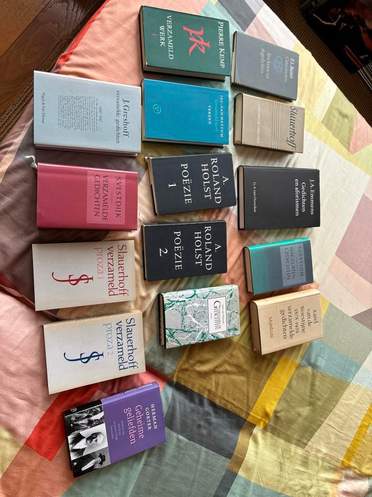 Collectie van 15 gedichtenbundels, veel verzameld werk, Boeken, Ophalen of Verzenden, Zo goed als nieuw, Meerdere auteurs