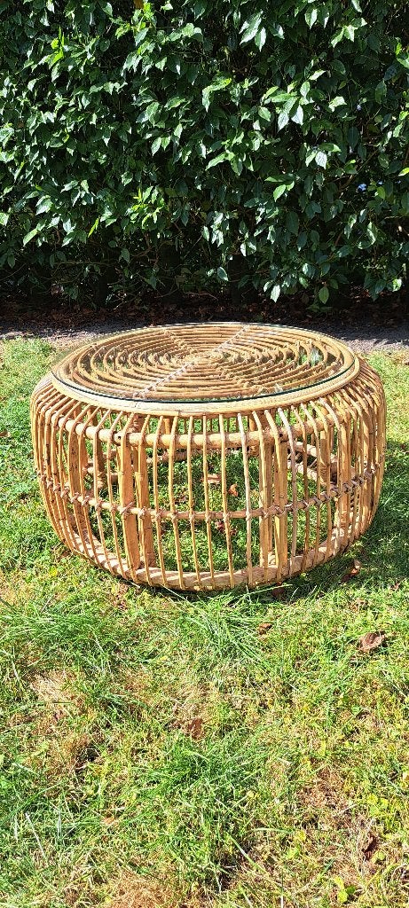rotan tafel, bijzettafel, Minder dan 55 cm, Rond, Zo goed als nieuw, Ophalen
