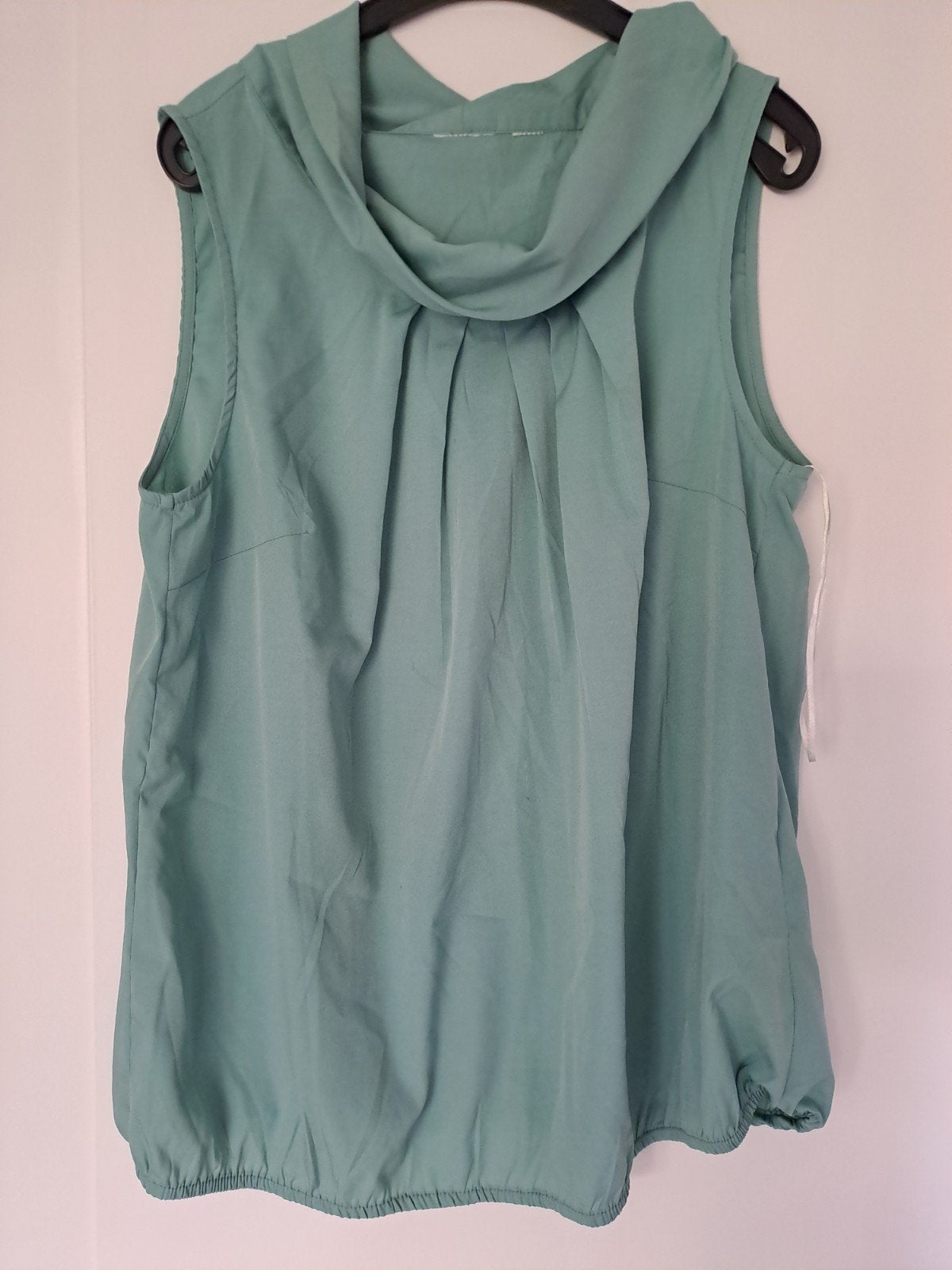 Dames mouwloze blouse top mintgroen 42, Maat 42/44 (L), Ophalen of Verzenden, Zo goed als nieuw, Zonder mouw