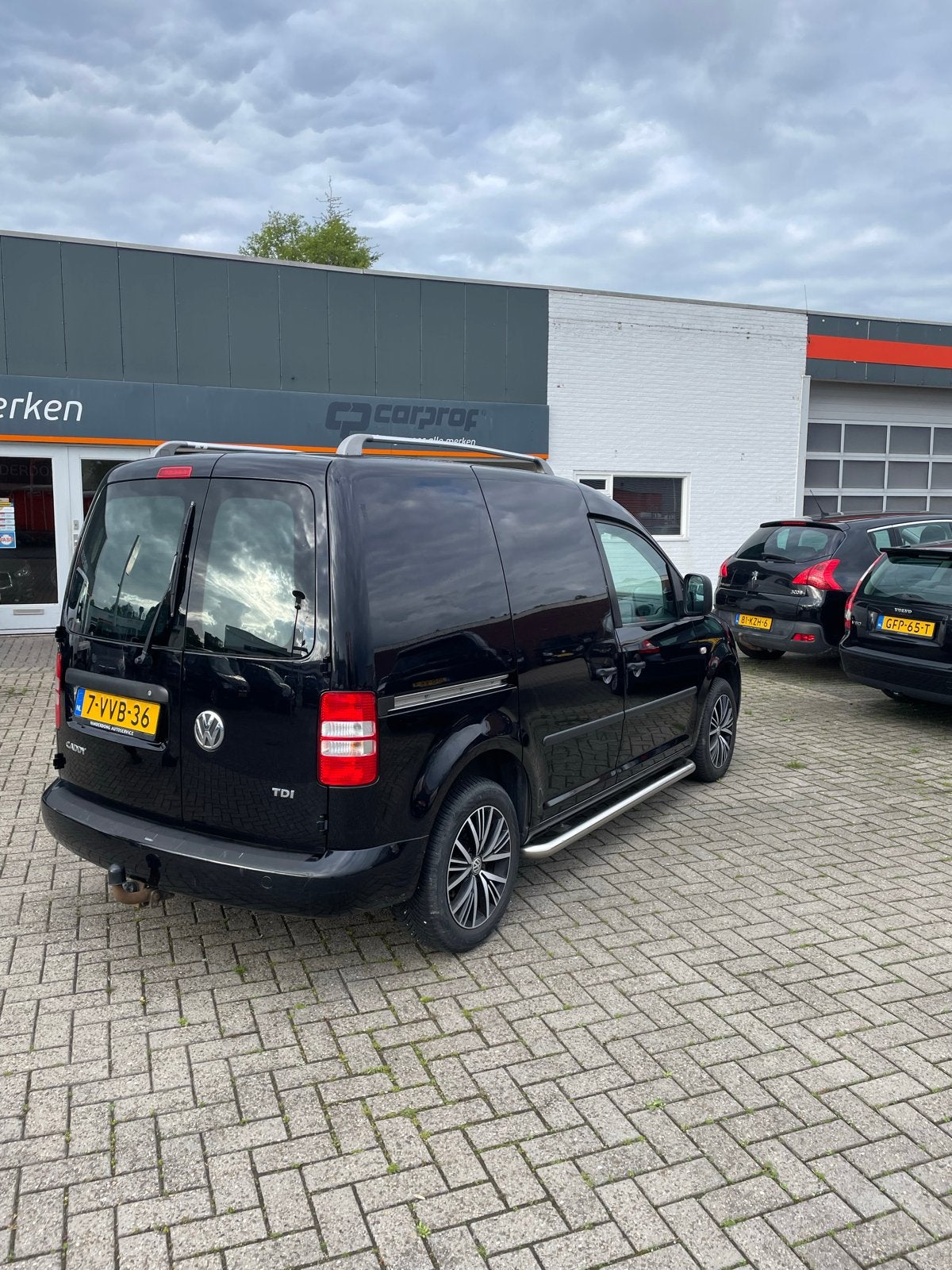 Volkswagen Caddy Dakrails Chrome L1H1, Ophalen, Gebruikt