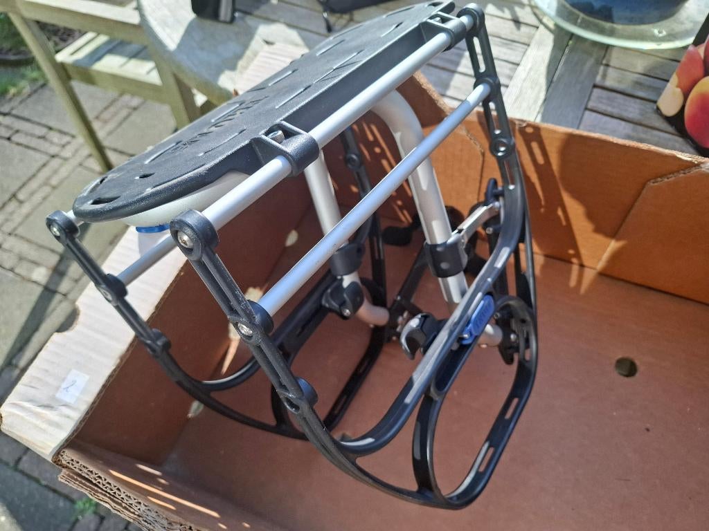 Thule Pack 'n Pedal Bagagedrager, Fietsen en Brommers, Fietsaccessoires | Bagagedragers, Ophalen, Gebruikt