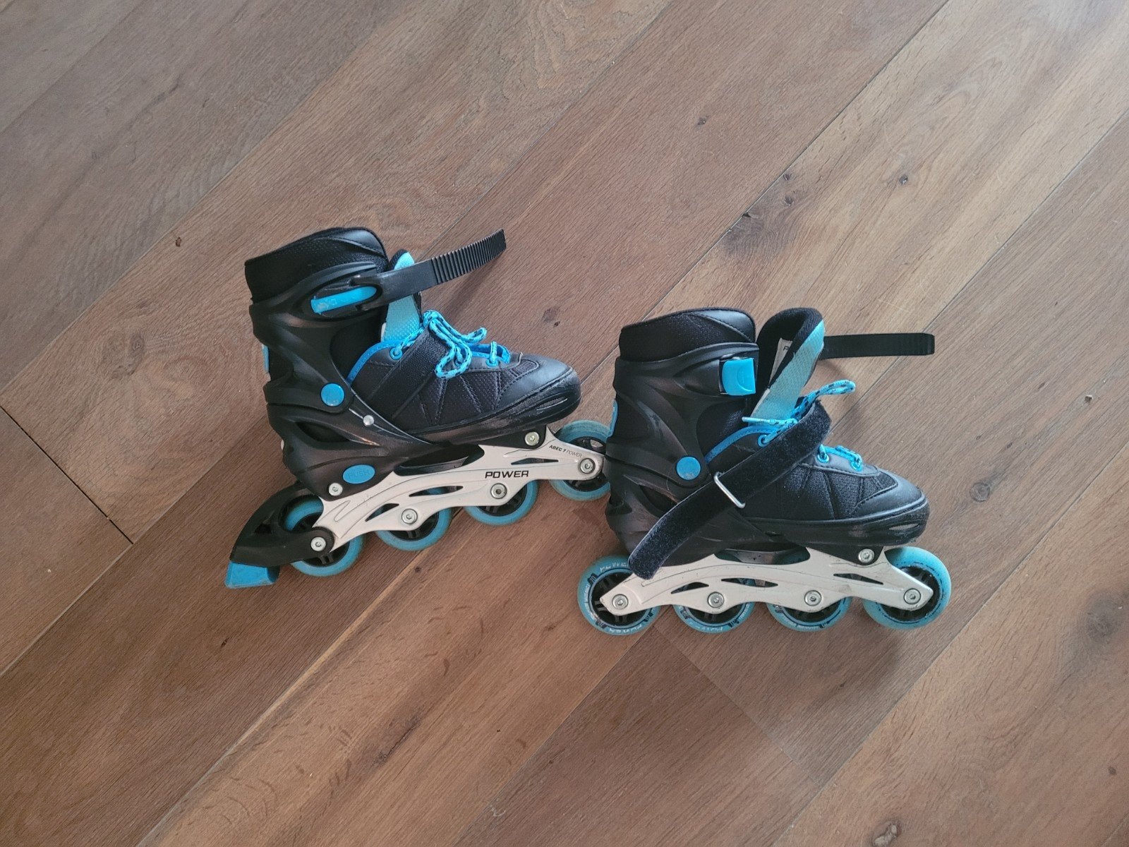 Abec skeelers medium 34-37, Kinderen, Ophalen of Verzenden, Inline skates 4 wielen, Verstelbaar