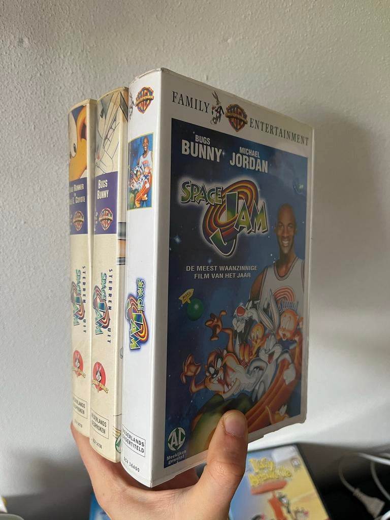 Space Jam VHS - Bugs Bunny & Michael Jordan, Gebruikt, Alle leeftijden, Ophalen of Verzenden, Boxset
