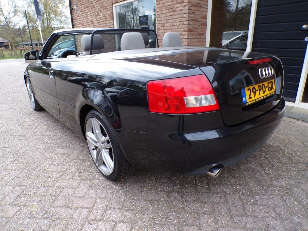 Audi A4 Cabriolet 1.8 Turbo Pro Line Autmaat / leder / Navi, Auto's, Audi, Gebruikt, 4 cilinders, Cabriolet, 4 stoelen