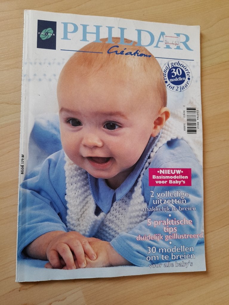 PHILDAR CREATIONS 30 modellen om te BREIEN Geboorte tot 2 jr, Boeken, Ophalen of Verzenden, Gelezen, Damesbladen