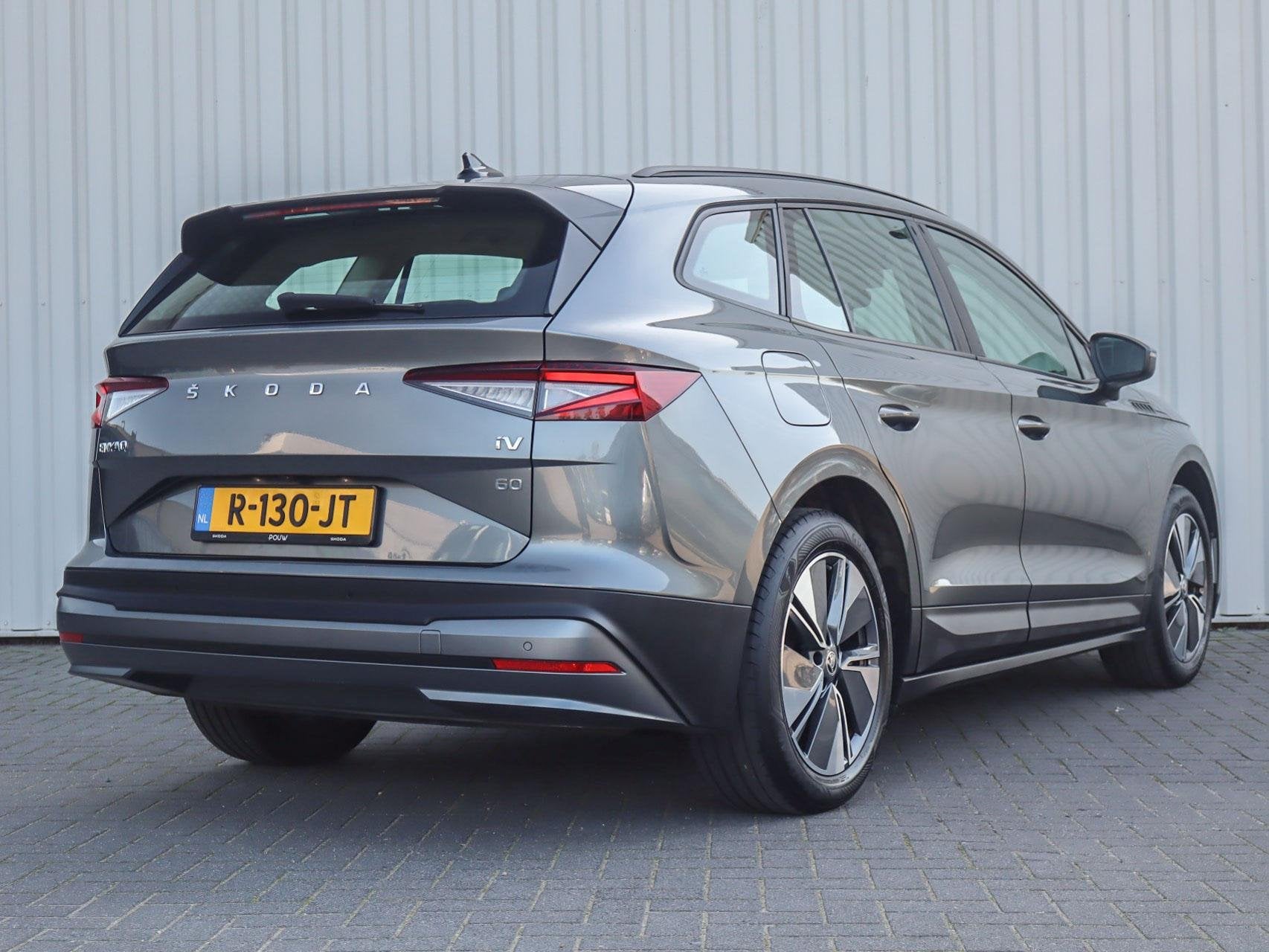 Skoda Enyaq 60 180pk | SoH 95% | Apple Carplay/Android Auto, Auto's, Automaat, 12 maanden, Achterwielaandrijving, Gebruikt