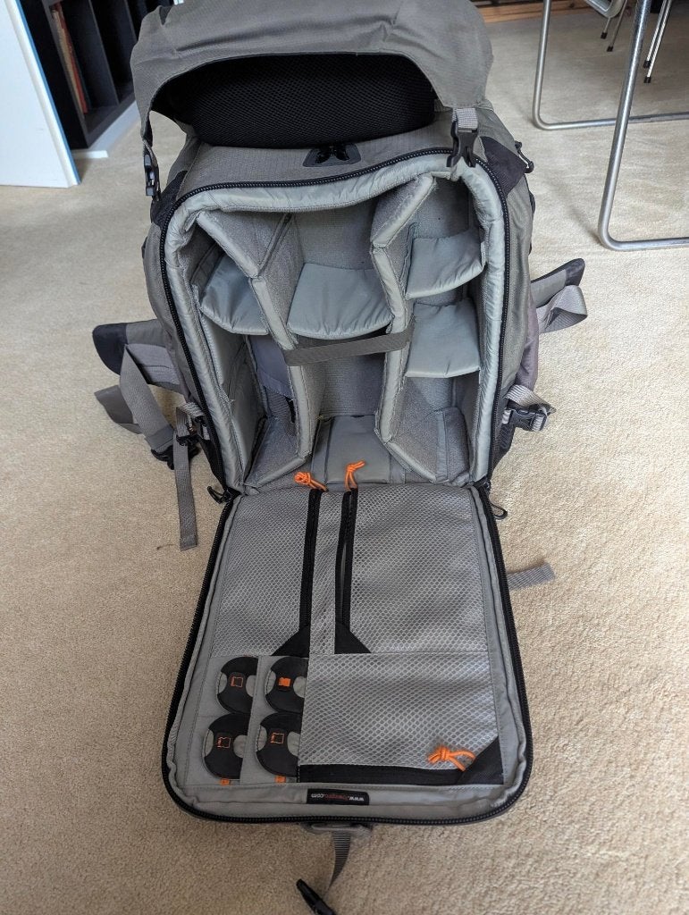 Te koop LowePro Trekker 300 AW, Ophalen, Lowepro, Voorvak, Rugtas