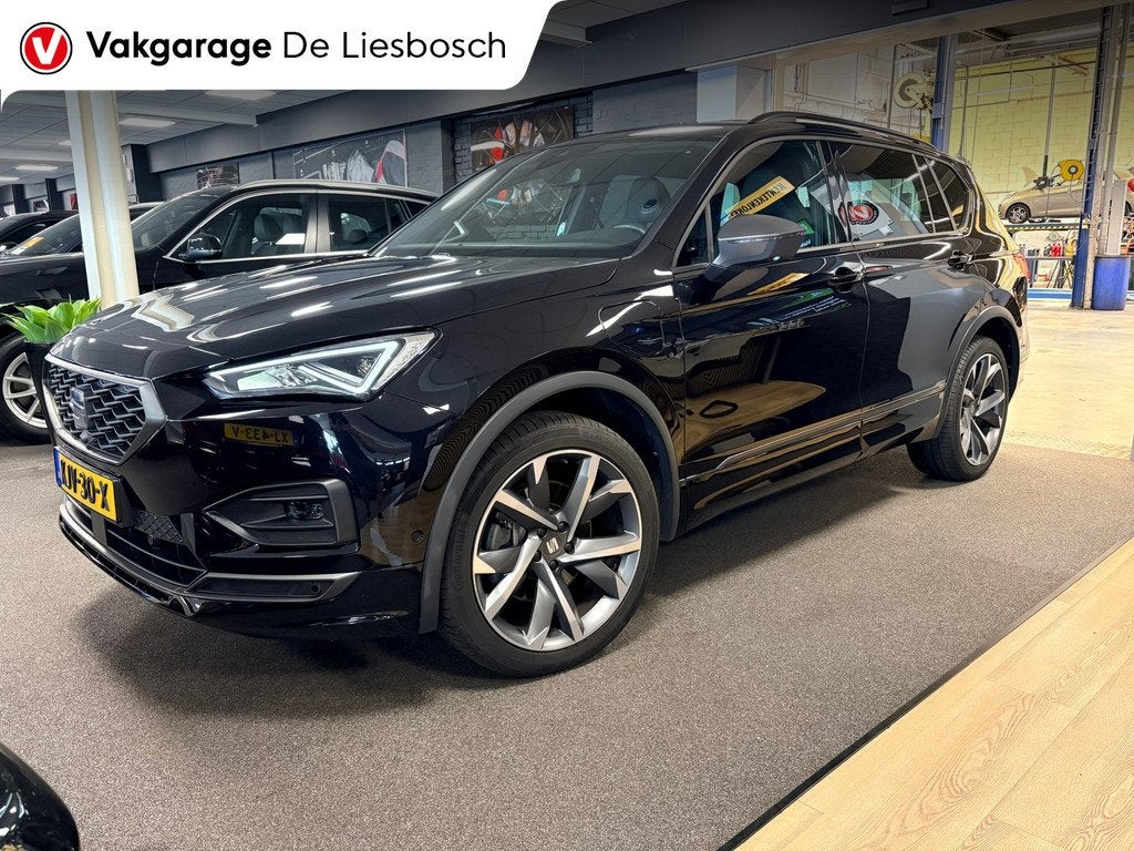 Seat TARRACO 1.4 TSI e-Hybrid PHEV FR 245pk /sportstoelen /, 4 cilinders, Zwart, Hybride Elektrisch/Benzine, Adaptive Cruise Control