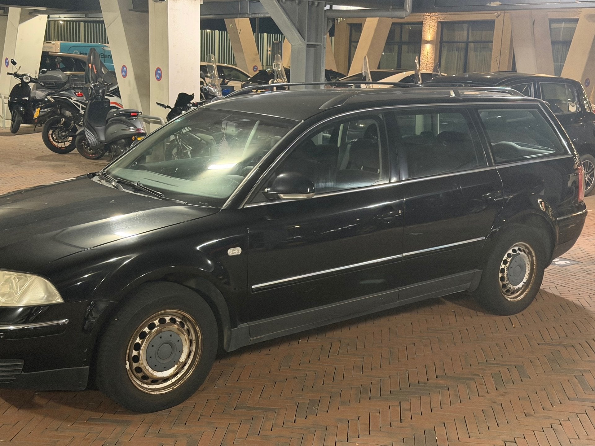 Volkswagen Passat Variant 2.0 Comfortline Clima Cruise Nieuw, Auto's, Voorwielaandrijving, Gebruikt, 4 cilinders, 1984 cc