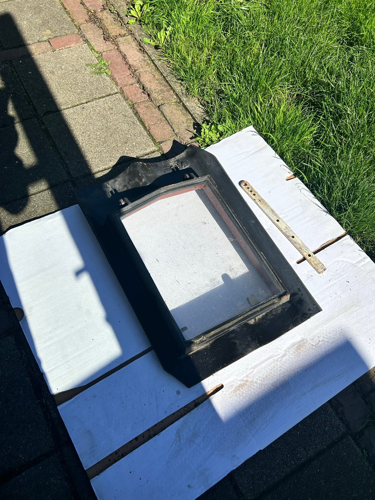 Antiek gietijzeren dakraam / stalraam, Doe-het-zelf en Verbouw, Ophalen, Gebruikt