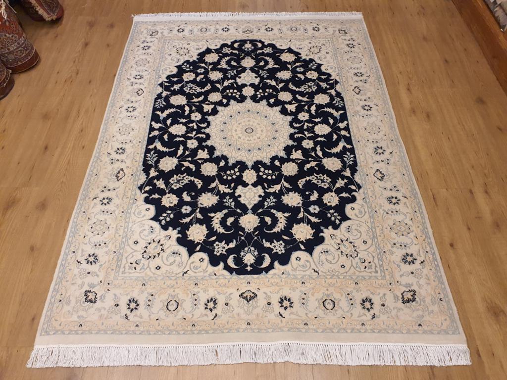 Vintage handgeknoopt perzisch tapijt nain 215x148, Tweedehands, 100 tot 150 cm, Perzisch, 200 cm of meer