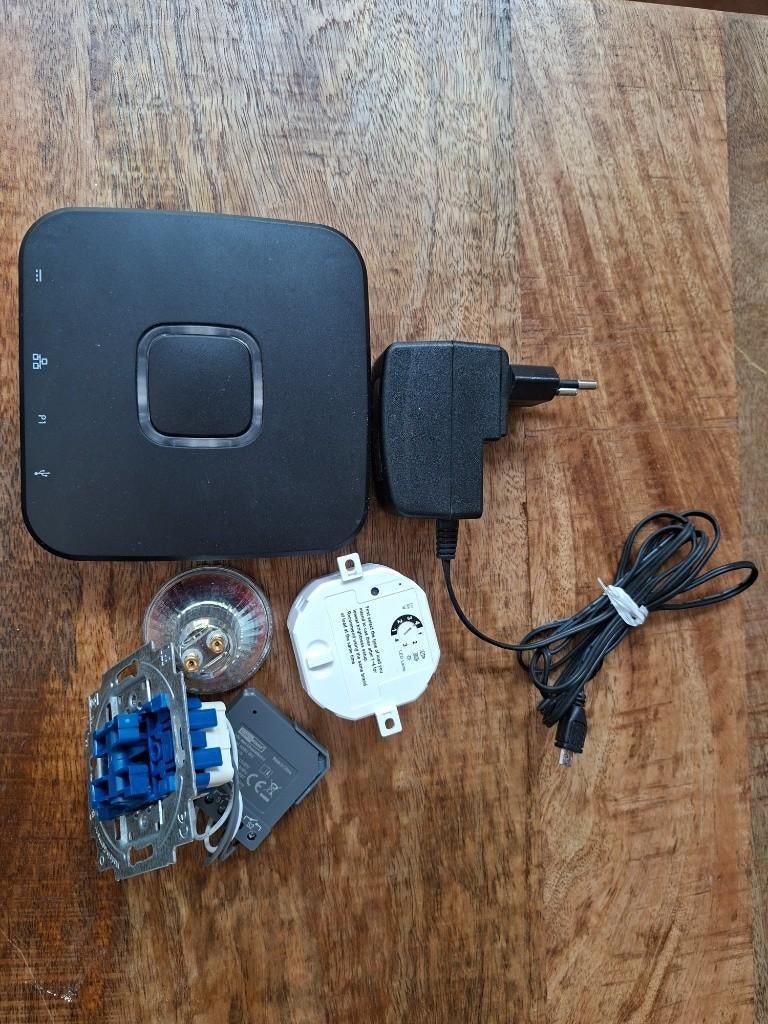 Complete KlikAanKlikUit Smart Home Set: ICS-2000 Hub+Dimmer, Huis en Inrichting, Lampen | Spots, Metaal of Aluminium, Led, Inbouw