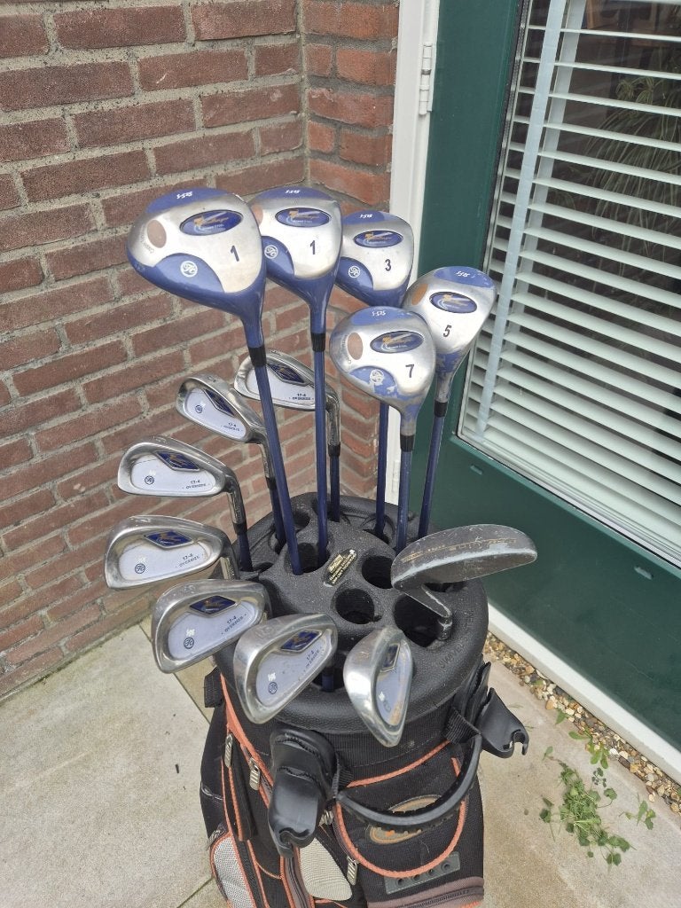 Heren golfset met cartbag 14 vaks locked €139,-