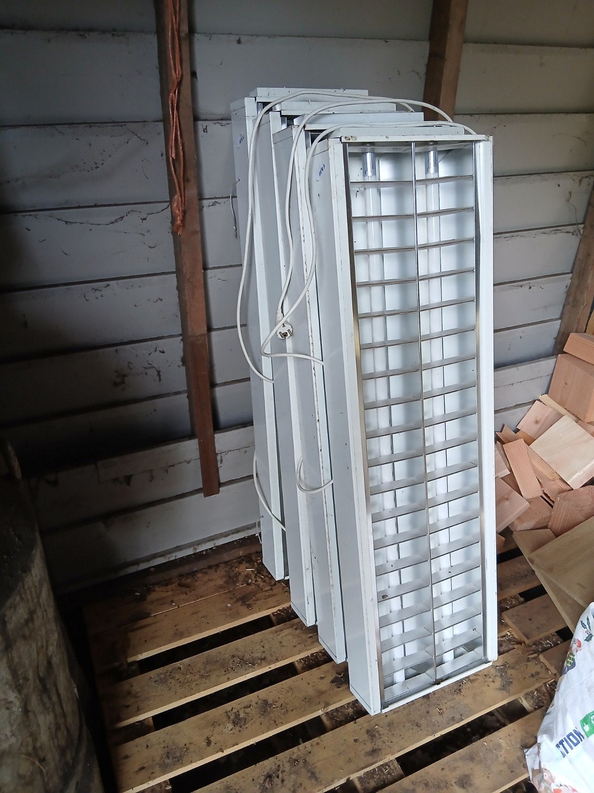tl bakken, Ophalen, Minder dan 50 watt, Lamp met armatuur