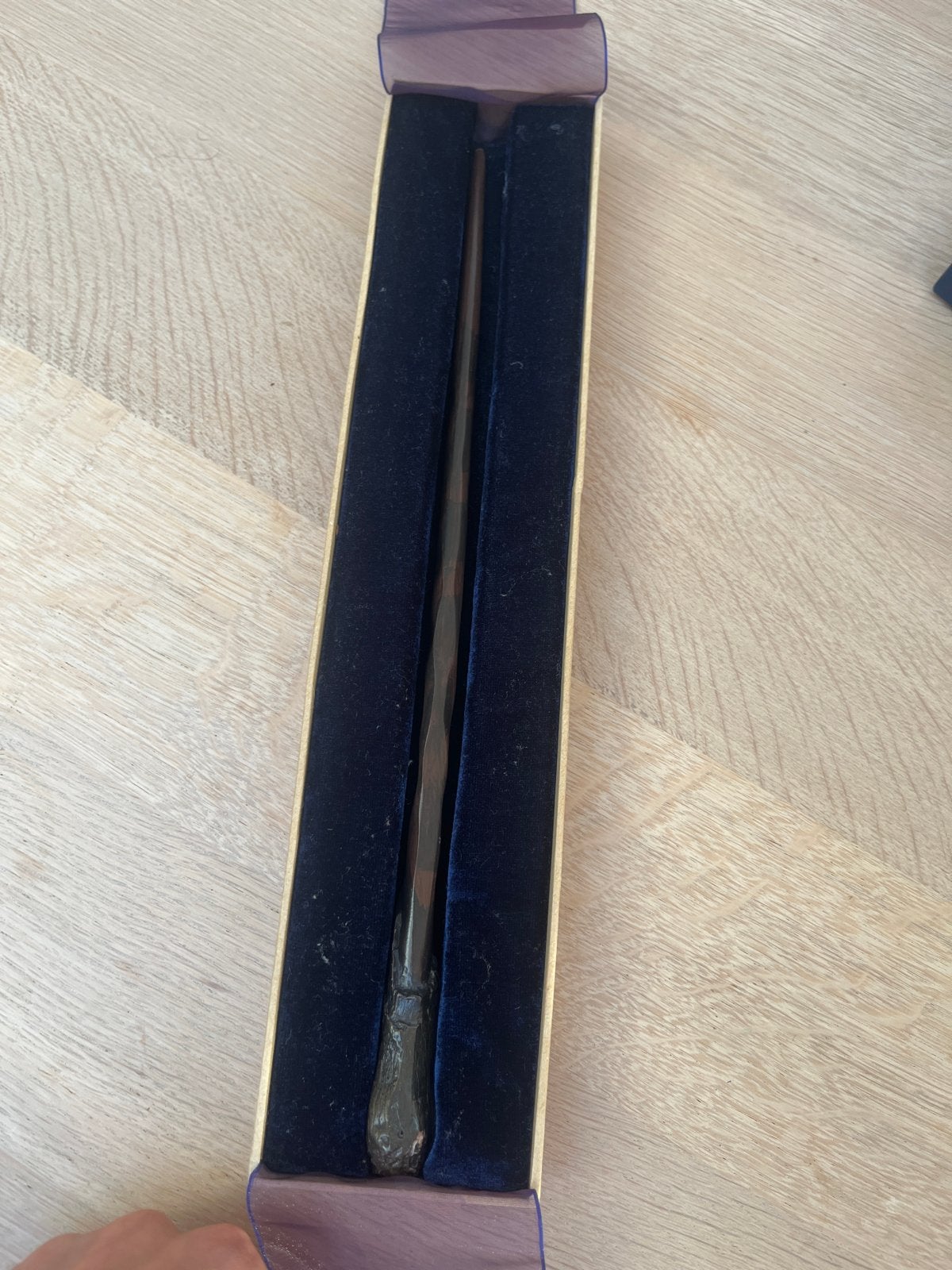 Harry Potter toverstok met lichte beschadiging, Verzamelen, Ophalen of Verzenden, Gebruikt, Replica