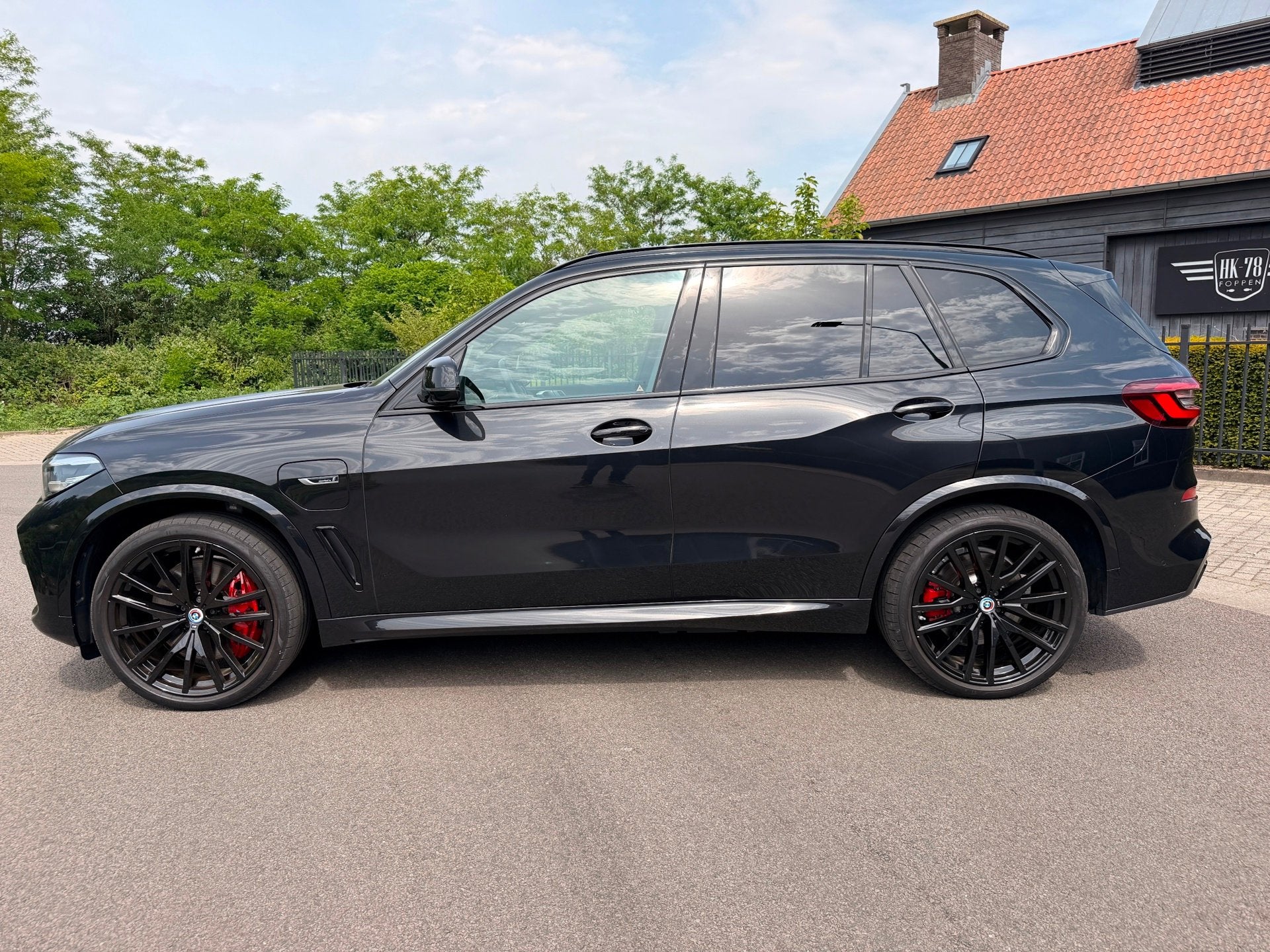 BMW X5 X-Drive 45e High-Exe M-50 Jaar Edition Panoramadak Lu, Auto's, BMW, Gebruikt, 394 pk, Zwart, Vierwielaandrijving