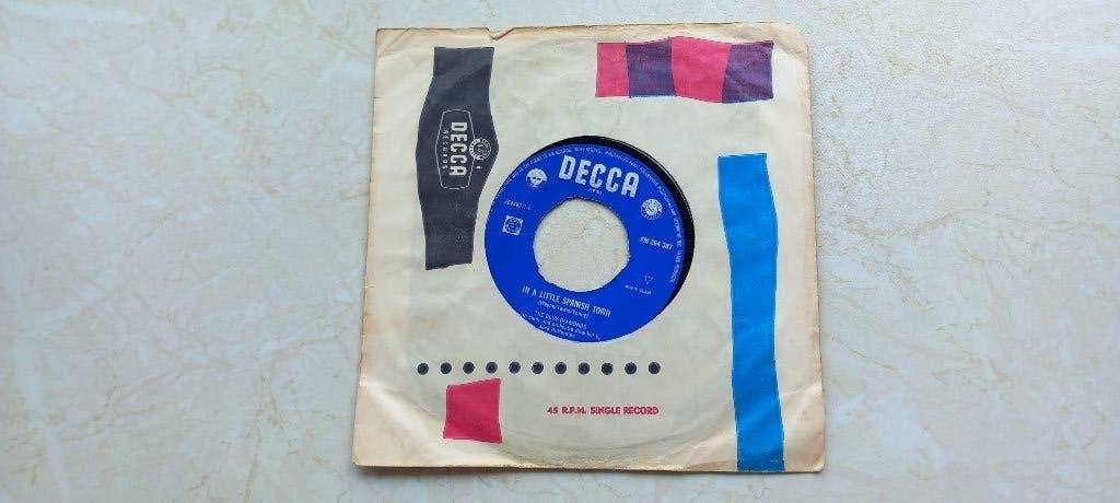THE BLUE DIAMONDS  /  in a little spanish town  1961, Ophalen of Verzenden, Gebruikt, Pop