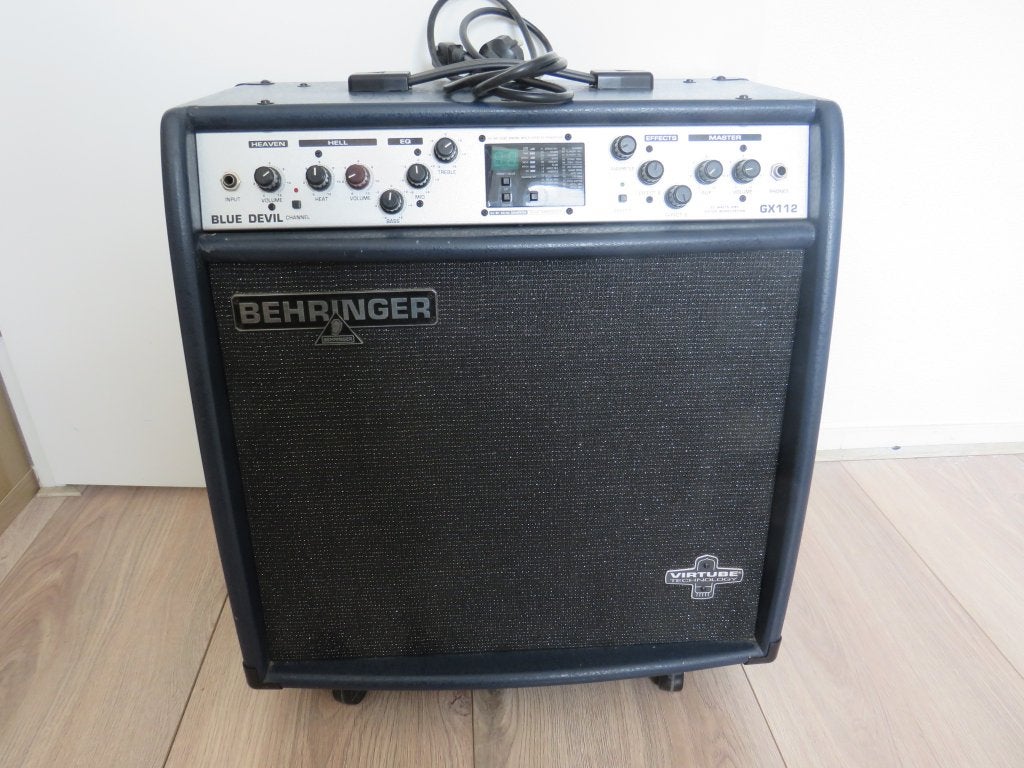 Behringer GX112 Blue Devil gitaarversterker, Ophalen, Gebruikt, 50 tot 100 watt