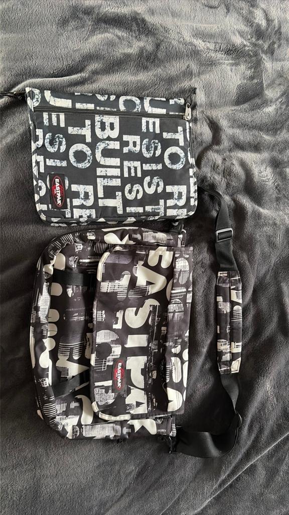 Eastpak schoudertas, Ophalen of Verzenden, Nieuw, Schoudertas, Minder dan 30 cm