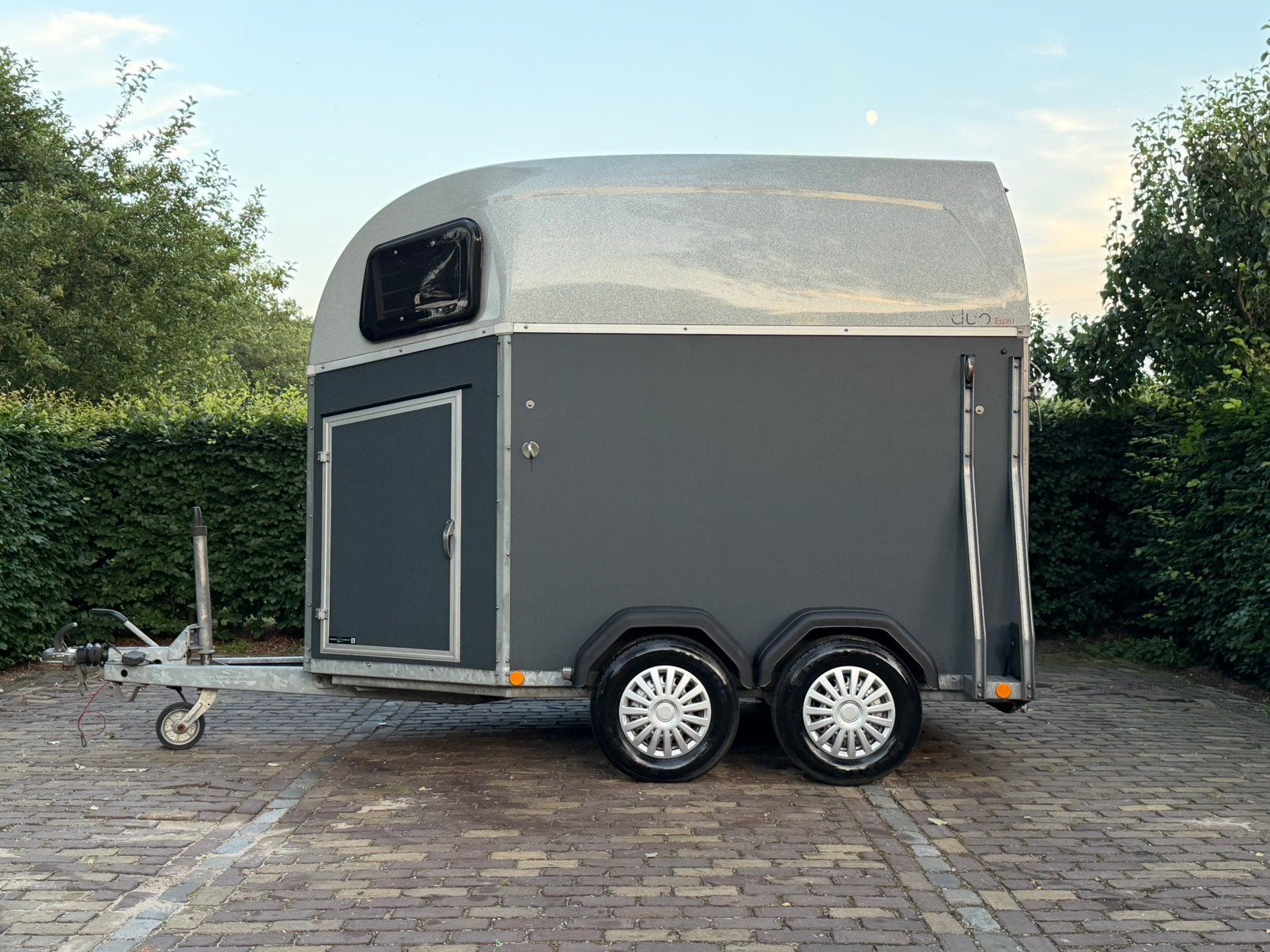 Nette 2 paards bockmann duo met zadelkamer, Ophalen, Zo goed als nieuw, 2-paards trailer, TT paardentrailers