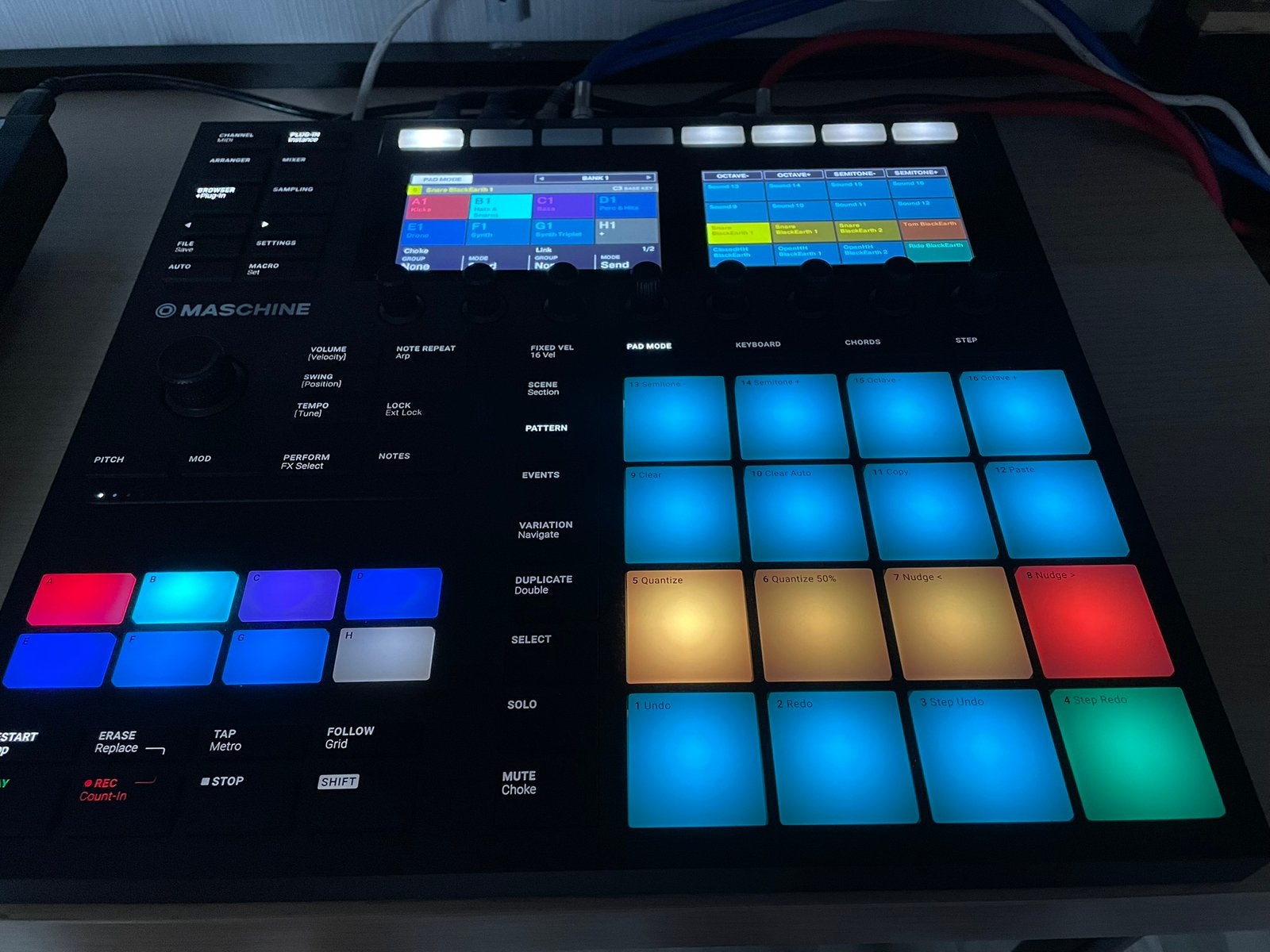 Native Instruments Maschine MK3, Ophalen of Verzenden, Zo goed als nieuw